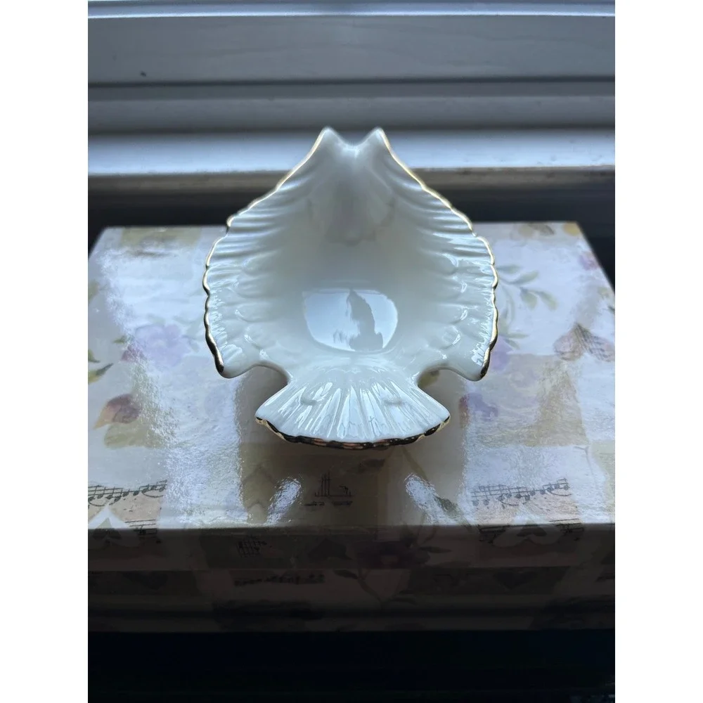 Vintage Lenox Porcelain Dove Catchall Candy Dish Gold Trim Ivory